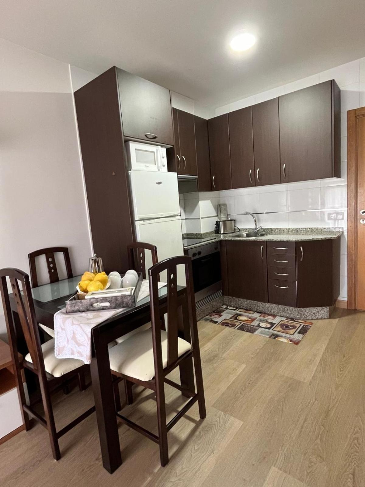 Appartement Apartamento El Viaducto En Redondela Extérieur photo
